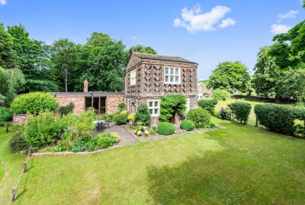 The Gazebo, Upper Batley, WF17