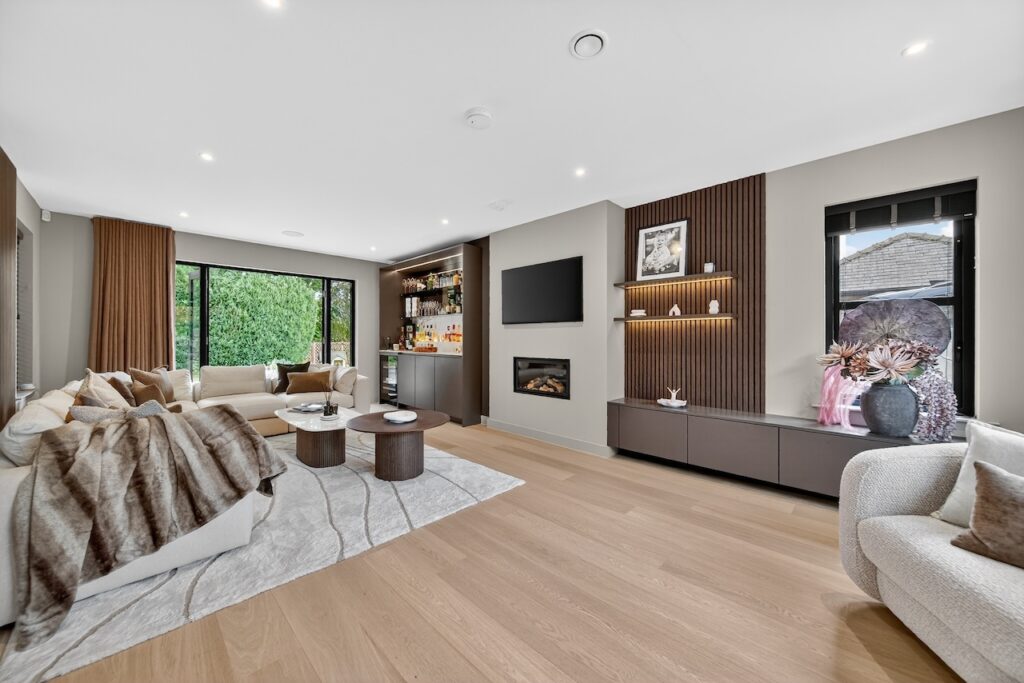 Copy of 019__DSC4398