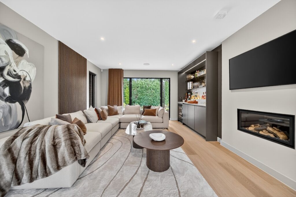 Copy of 020__DSC4401