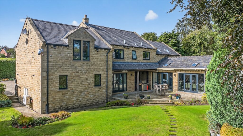 106_DJI_20250918175616_0956_D