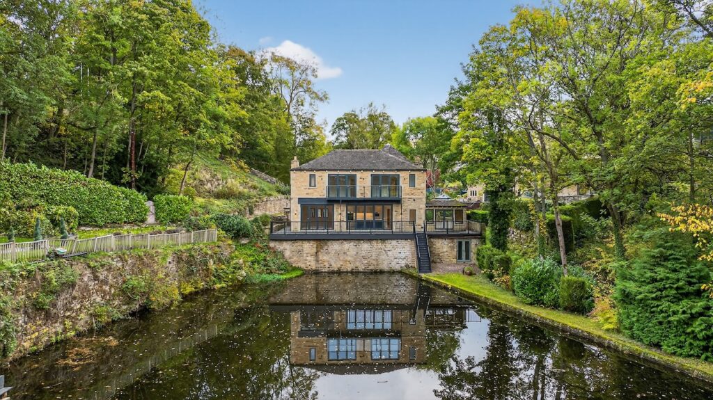 DJI_20251006140038_0430_D