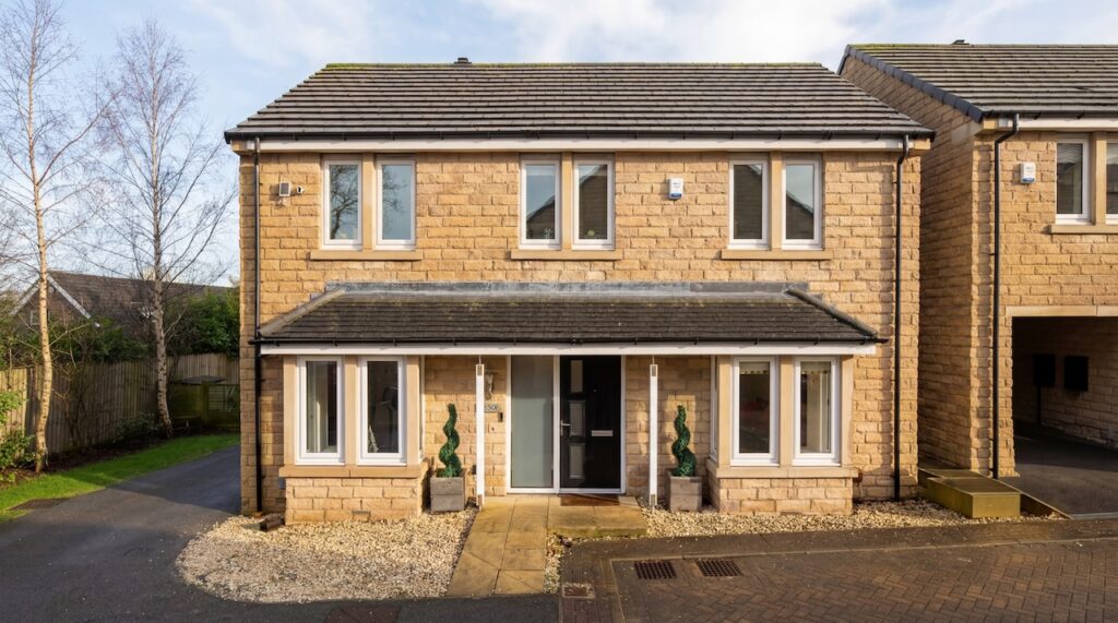 hf_20260220_134318_3c96333d-6e94-4d56-98e3-3df869168b9b