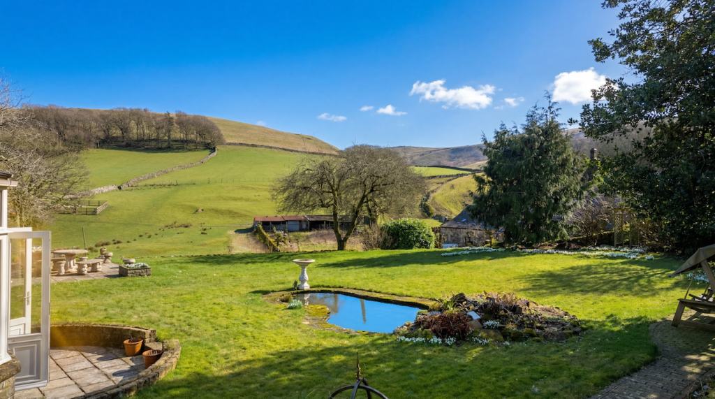 hf_20260302_211217_54ee75df-e470-4990-9a08-5fdfb7fb74a3