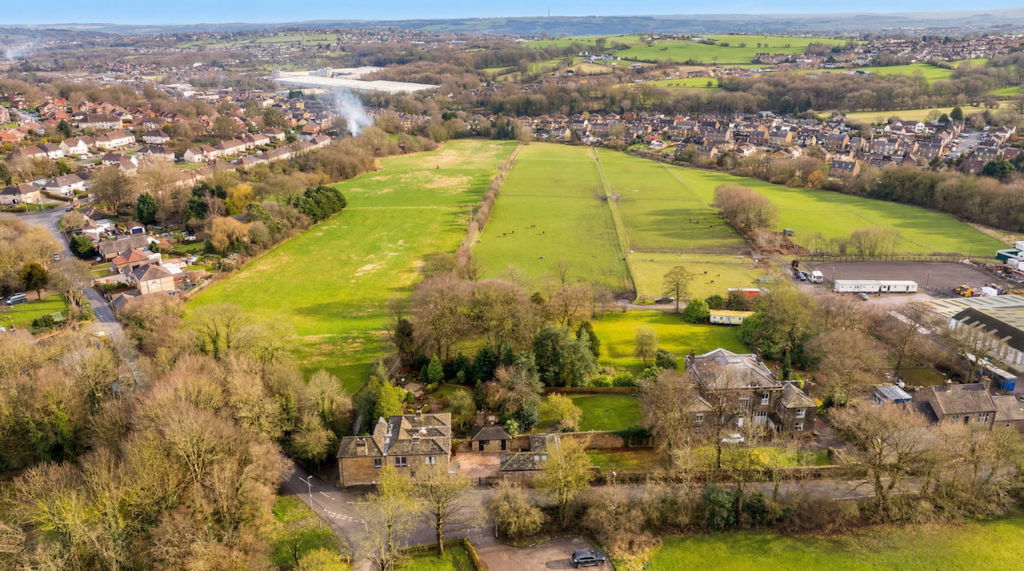 hf_20260308_121807_fe812586-8499-45a9-b448-c53cab03e578