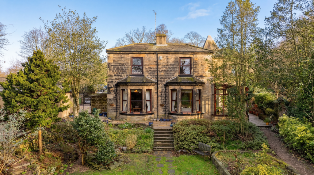 hf_20260308_121913_0274e702-ed7d-45fb-8f07-146e6892a6a7