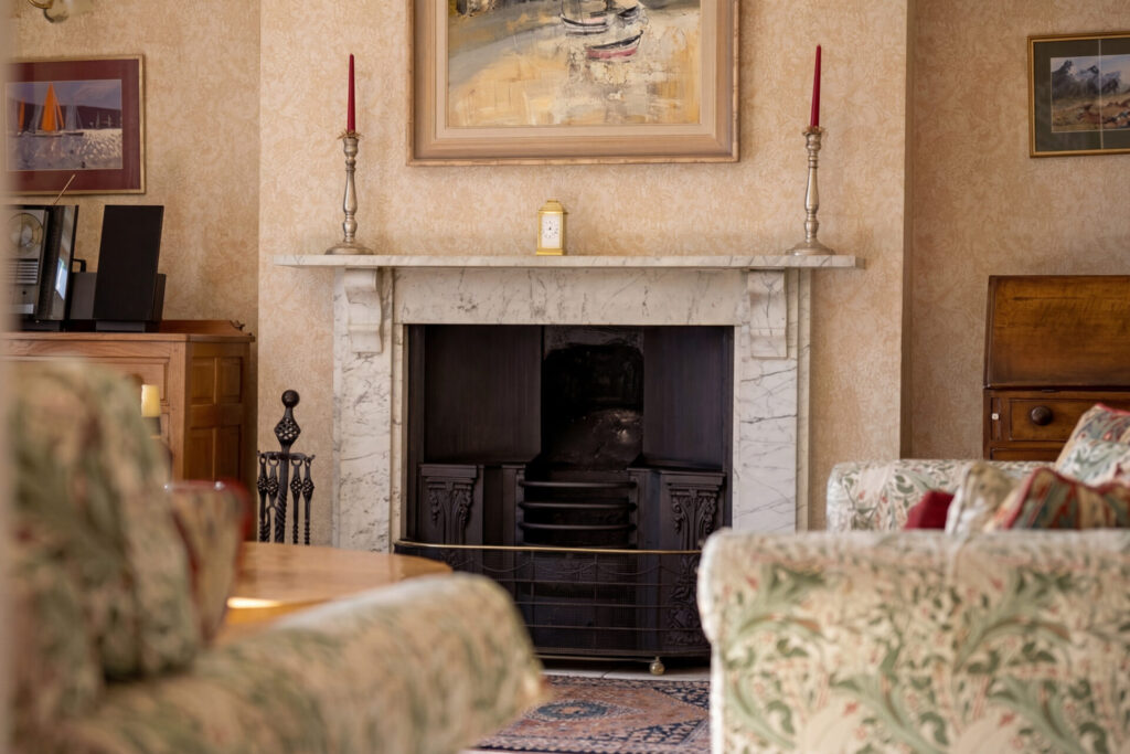 hf_20260312_171019_e0d31e24-c756-42d4-b5f1-a51b39ef9011