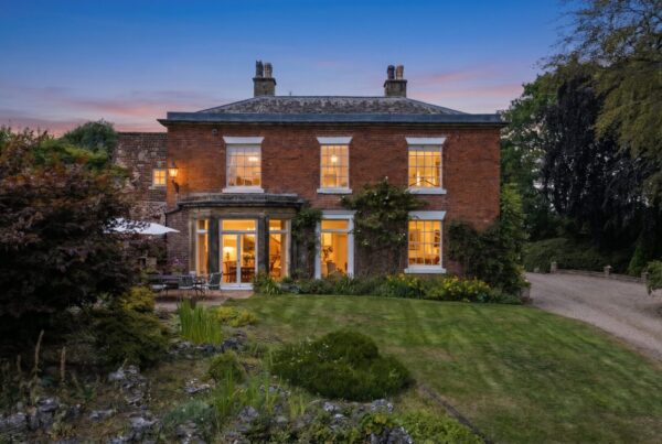 Royds House, Woodbottom, WF14